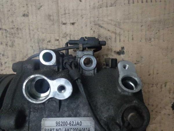 COMPRESSEUR DE CLIMATISATION SUZUKI 1.3 / 1.5 / 1.6 - Vue 2